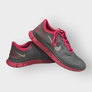 Nike Free Run Grey & Pink Runners